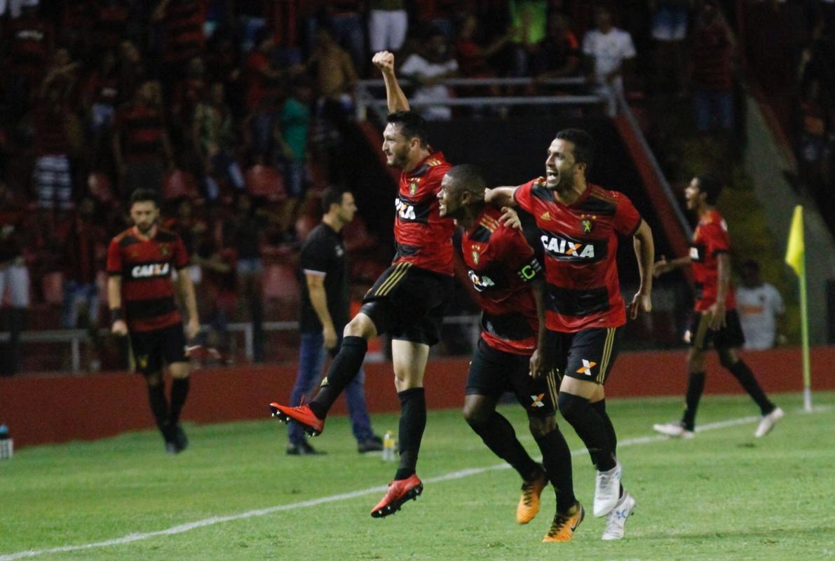 Rubro-negros e tricolores se reencontraram na noite desta quarta-feira para partida decisiva pelo Campeonato Pernambucano