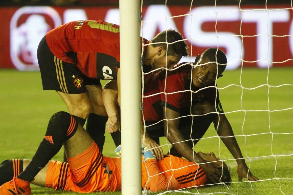 Rubro-negros e tricolores se reencontraram na noite desta quarta-feira para partida decisiva pelo Campeonato Pernambucano