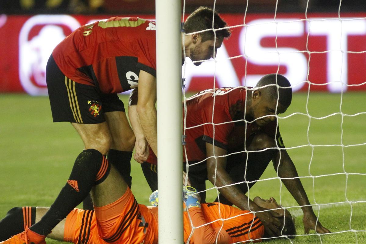 Rubro-negros e tricolores se reencontraram na noite desta quarta-feira para partida decisiva pelo Campeonato Pernambucano