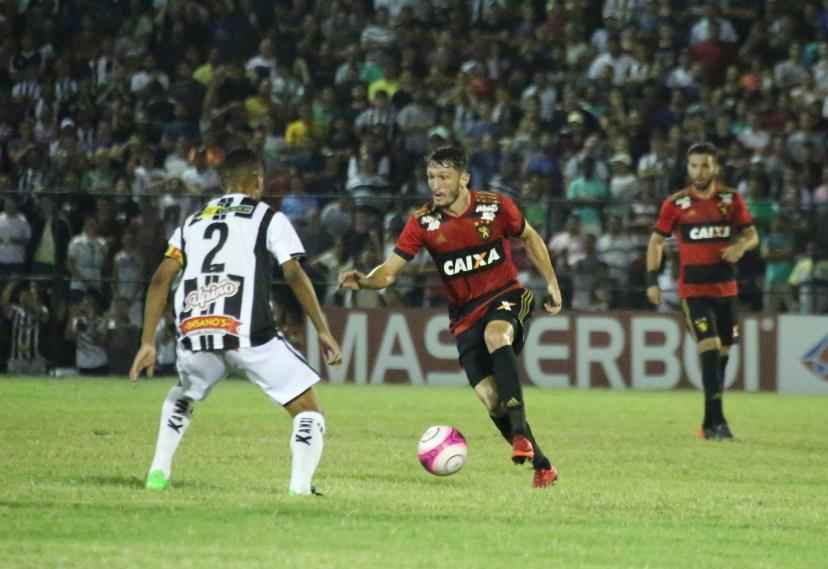 Com um gol de Leandro Costa aos 14 minutos do 2 tempo, o Central venceu o Sport por 1 a 0 nesta quarta-feira, no estdio Luiz Lacerda, e chegou pela primeira vez em sua histria  final do Campeonato Pernambucano. Clube aguarda o seu adversrio: Nutico ou Salgueiro.