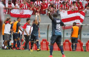 Arena de Pernambuco se encheu para duelo da semifinal do Pernambucano