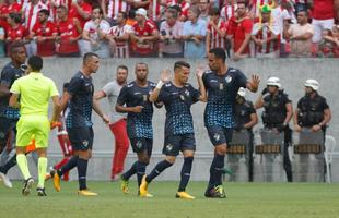 Arena de Pernambuco se encheu para duelo da semifinal do Pernambucano
