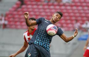Arena de Pernambuco se encheu para duelo da semifinal do Pernambucano