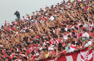 Na primeira partida da decis�o do Campeonato Pernambucano, Central e N�utico fizeram uma partida dura em Caruaru