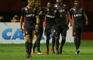 Com Ilha do Retiro �s moscas para a disputa do terceiro lugar do Campeonato Pernambucano, o Sport recebeu o Salgueiro na noite desta segunda-feira, para uma partida de poucas emo��es