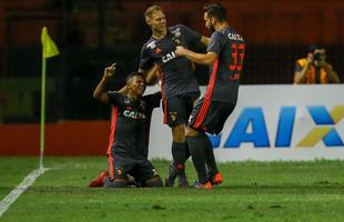 Com Ilha do Retiro �s moscas para a disputa do terceiro lugar do Campeonato Pernambucano, o Sport recebeu o Salgueiro na noite desta segunda-feira, para uma partida de poucas emo��es