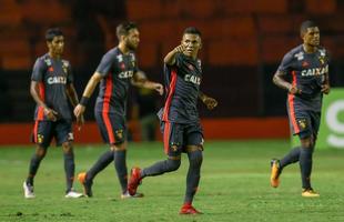 Com Ilha do Retiro �s moscas para a disputa do terceiro lugar do Campeonato Pernambucano, o Sport recebeu o Salgueiro na noite desta segunda-feira, para uma partida de poucas emo��es