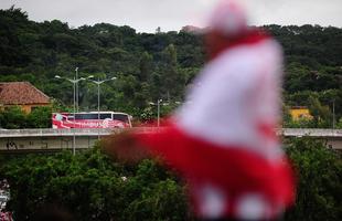 Torcidas lotam a Arena de Pernambuco para grande decis�o do Estadual