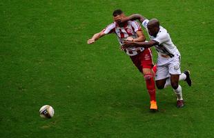 Em jogo tenso, N�utico segurou placar de 2 a 1 e levou ta�a estadual depois de 13 anos