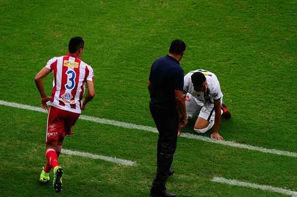 Em jogo tenso, Náutico segurou placar de 2 a 1 e levou taça estadual depois de 13 anos