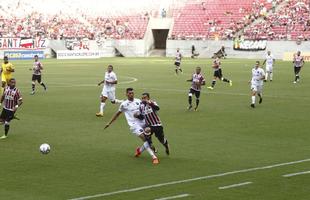 Equipes tiveram boas chances de gol, mas pecaram bastante na finaliza��o e ficaram no empate