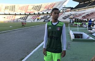 Meia passou por cirurgia em setembro do ano passado em virtude de uma les�o no ligamento cruzado anterior do joelho 