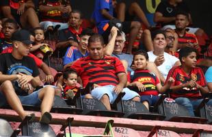 Le�o recebeu a torcida no �ltimo treino antes de enfrentar o Bahia pela quarta rodada do Campeonato Brasileiro da S�rie A.