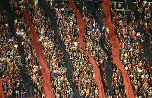 O Le�o recebeu o Tricolor de A�o neste domingo, na Ilha do Retiro, em busca da primeira vit�ria em casa no Brasileir�o