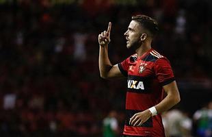 O Le�o recebeu o Tricolor de A�o neste domingo, na Ilha do Retiro, em busca da primeira vit�ria em casa no Brasileir�o