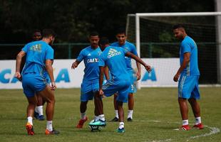 Elenco rubro-negro treinou nesta quinta-feira visando partida contra a Raposa, no Mineir�o