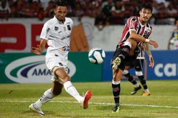 Na etapa complementar, o Tricolor sofreu mais um gol e chegou a precisar de seis gols para classificar. Hericles ainda diminuiu, mas o placar encerrou 4 a 1 para o ABC.