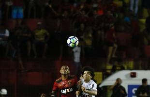 Ap�s um in�cio de jogo aberto, com o Sport realizando marca��o alta e o Atl�tico-MG apostando na velocidade dos atacantes, o Le�o largou na frente na etapa inicial e abriu o placar com Rog�rio.