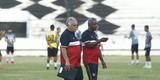 De olho no retorno ao G4, Santa Cruz realizou �ltimo treino antes de enfrentar o Juazeirense na tarde desta sexta-feira; as imagens foram feitas nos 15 minutos abertos aos rep�rteres, antes ent�o de o treinador fechar o treino � imprensa
