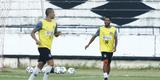 De olho no retorno ao G4, Santa Cruz realizou �ltimo treino antes de enfrentar o Juazeirense na tarde desta sexta-feira; as imagens foram feitas nos 15 minutos abertos aos rep�rteres, antes ent�o de o treinador fechar o treino � imprensa