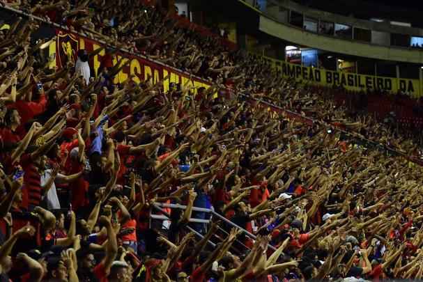 Rubro-negros disputam confronto de estilos táticos opostos na Ilha do Retiro