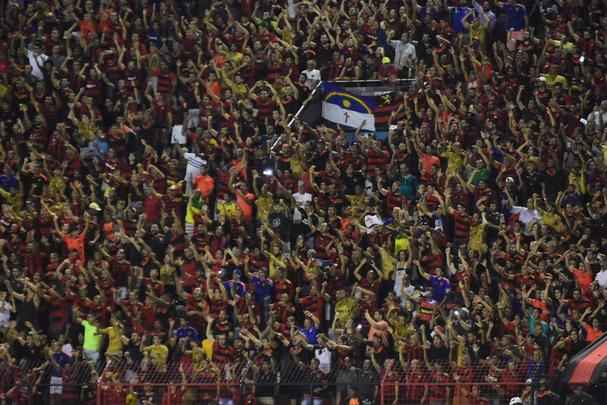 Rubro-negros disputam confronto de estilos táticos opostos na Ilha do Retiro