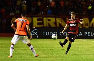 Rubro-negros disputam confronto de estilos t�ticos opostos na Ilha do Retiro