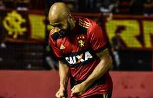Gol de Fellipe Bastos d� vit�ria do Sport sobre o Atl�tico-PR por 1 a 0, na Ilha do Retiro