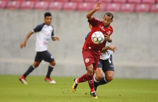 Na Arena de Pernambuco, N�utico vence o Remo por 3 a 2 e sai do Z2 da s�rie C.