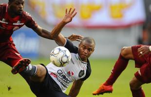 Na Arena de Pernambuco, N�utico vence o Remo por 3 a 2 e sai do Z2 da s�rie C.