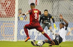 Na Arena de Pernambuco, N�utico vence o Remo por 3 a 2 e sai do Z2 da s�rie C.