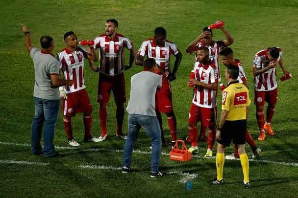 Clássico das Emoções no Arruda, em meio à Copa do Mundo, teve um público modesto para partida válida pela 10ª rodada da Série C