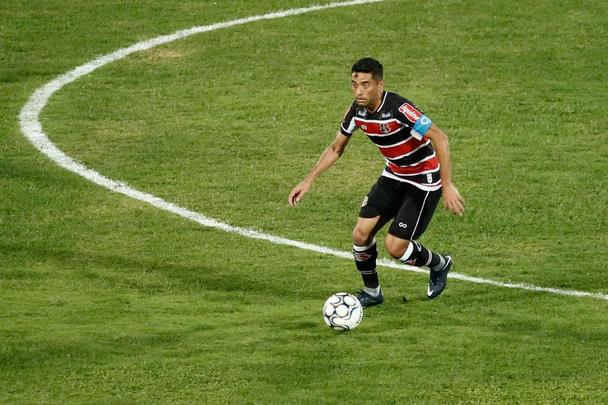 Clássico das Emoções no Arruda, em meio à Copa do Mundo, teve um público modesto para partida válida pela 10ª rodada da Série C