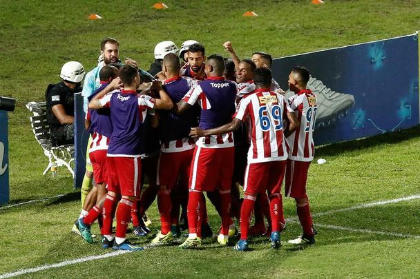 Clássico das Emoções no Arruda, em meio à Copa do Mundo, teve um público modesto para partida válida pela 10ª rodada da Série C