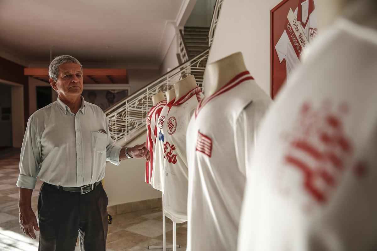 Autor do gol do ttulo em 1968, Ramos atualmente trabalha na recepo do setor de transportes do Ministrio Pblico de Pernambuco