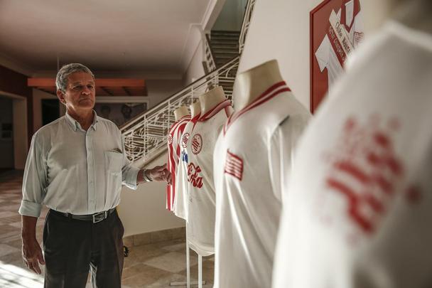 Autor do gol do título em 1968, Ramos atualmente trabalha na recepção do setor de transportes do Ministério Público de Pernambuco