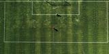 Preparao do campo est a todo vapor; foram feitas marcaes, limpeza das arquibancadas e colocao das cadeiras est perto do fim 