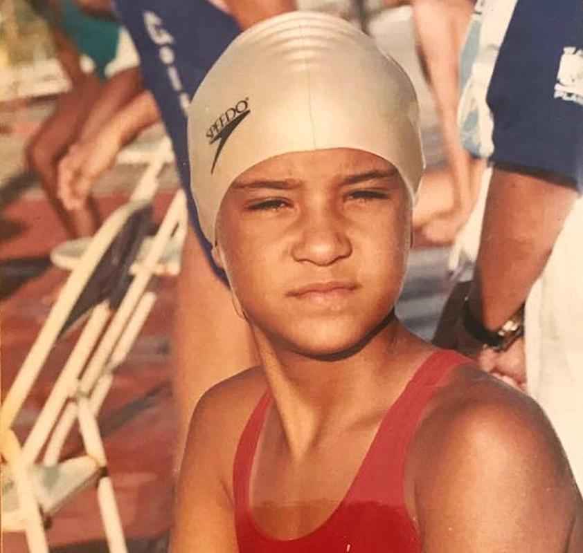 Com passado turbulento, nadadora catalizou momentos de tenso para seguir fazendo o que mais ama: estar dentro das guas 