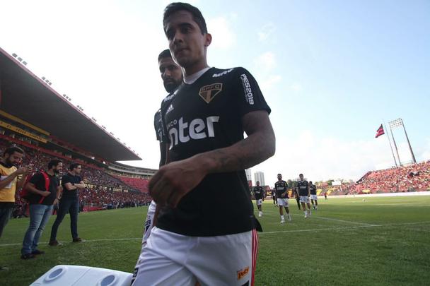 O duelo entre Sport x São Paulo marcou o reencontro dos meio-campistas Diego Souza e Everton Felipe com a torcida do Sport na Ilha do Retiro
