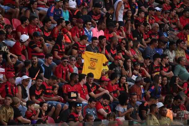 O duelo entre Sport x São Paulo marcou o reencontro dos meio-campistas Diego Souza e Everton Felipe com a torcida do Sport na Ilha do Retiro