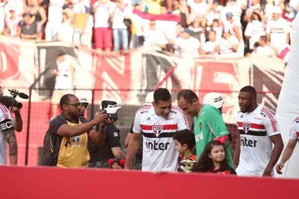 O duelo entre Sport x São Paulo marcou o reencontro dos meio-campistas Diego Souza e Everton Felipe com a torcida do Sport na Ilha do Retiro