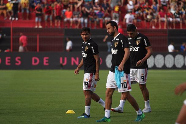 O duelo entre Sport x São Paulo marcou o reencontro dos meio-campistas Diego Souza e Everton Felipe com a torcida do Sport na Ilha do Retiro