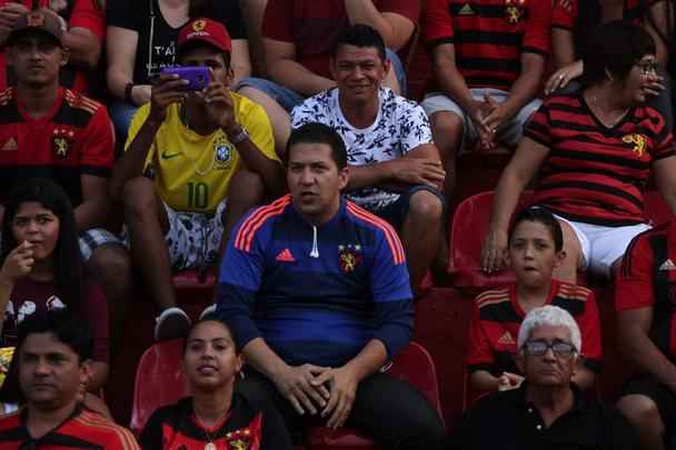 O duelo entre Sport x São Paulo marcou o reencontro dos meio-campistas Diego Souza e Everton Felipe com a torcida do Sport na Ilha do Retiro