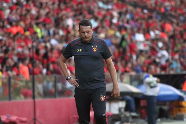 O duelo entre Sport x São Paulo marcou o reencontro dos meio-campistas Diego Souza e Everton Felipe com a torcida do Sport na Ilha do Retiro