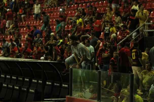 O duelo entre Sport x São Paulo marcou o reencontro dos meio-campistas Diego Souza e Everton Felipe com a torcida do Sport na Ilha do Retiro