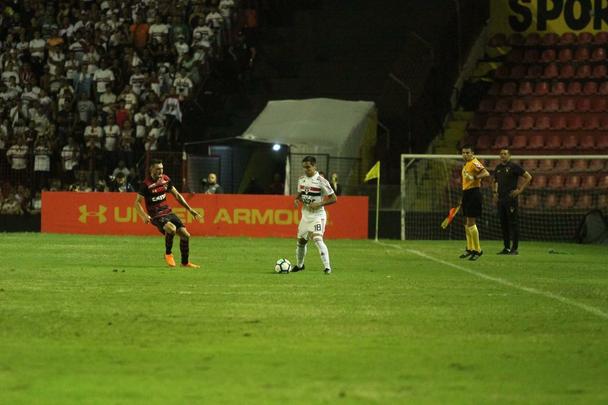 O duelo entre Sport x São Paulo marcou o reencontro dos meio-campistas Diego Souza e Everton Felipe com a torcida do Sport na Ilha do Retiro