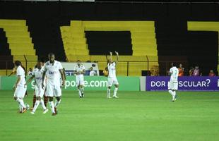 Com derrota do Sport, torcedor invade campo e time pode ser punido