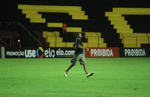 Com derrota do Sport, torcedor invade campo e time pode ser punido