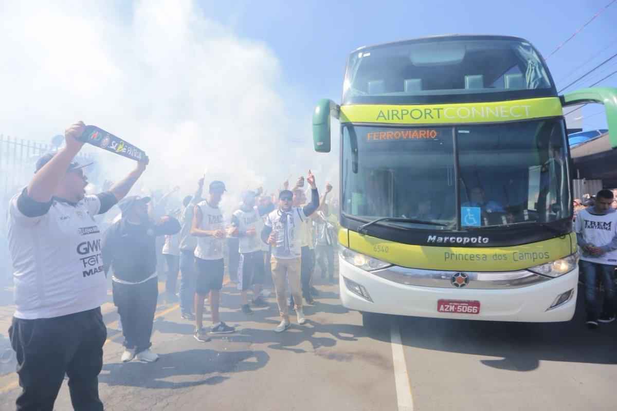 Tricolor joga mal e perde por 3 a 0 para Fantasma, acumulando quarta eliminao em mata-mata no ano