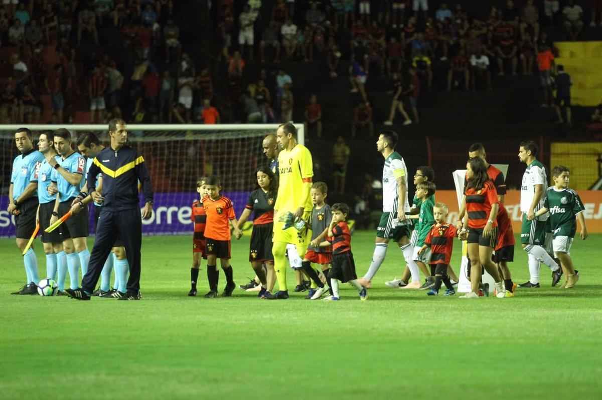 Pressionado pela zona de rebaixamento, Sport recebe Palmeiras pela 26 rodada do Brasileiro